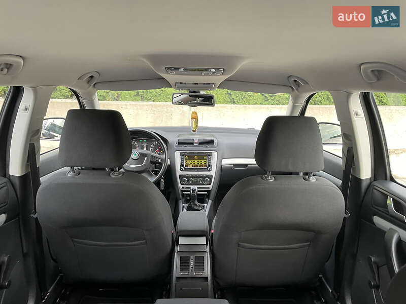 Универсал Skoda Octavia 2011 в Ровно фото 68 Универсал Skoda Octavia 2011 в Ровно