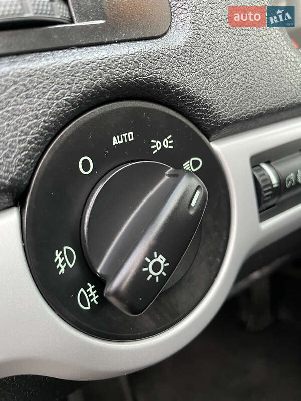 Универсал Skoda Octavia 2011 в Ровно фото 87 Универсал Skoda Octavia 2011 в Ровно