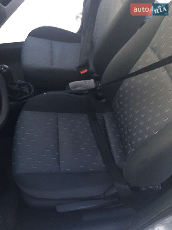 Лифтбек Skoda Octavia 2008 в Ирпене