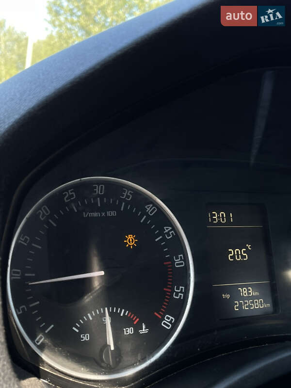 Ліфтбек Skoda Octavia 2010 в Лебедині фото 9 Ліфтбек Skoda Octavia 2010 в Лебедині