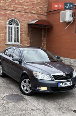 Ліфтбек Skoda Octavia 2010 в Смілі