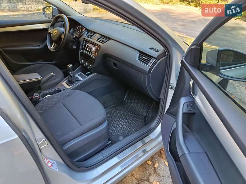 Лифтбек Skoda Octavia 2020 в Волочиске