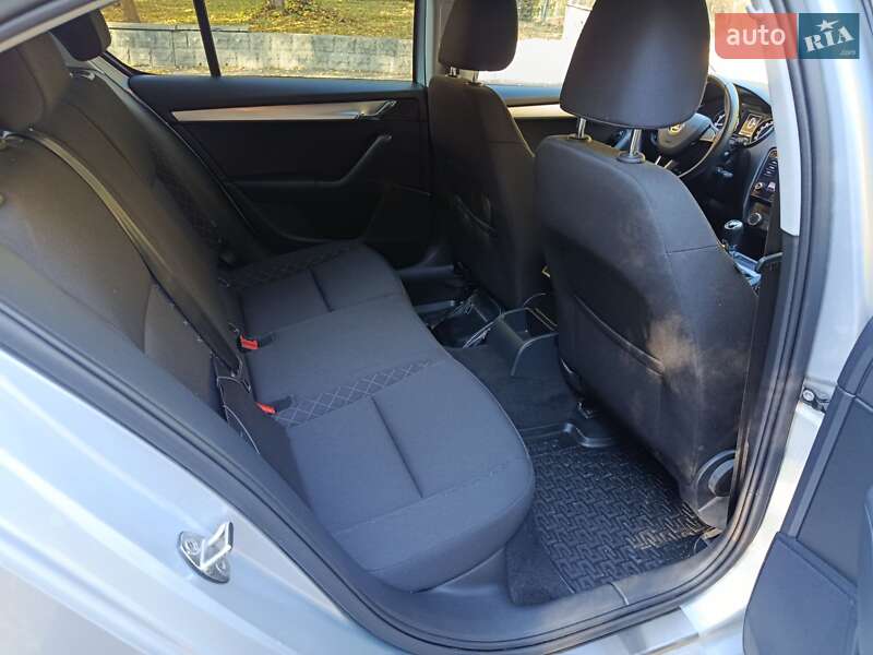 Лифтбек Skoda Octavia 2020 в Волочиске