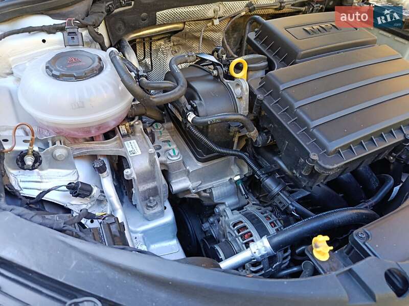 Лифтбек Skoda Octavia 2020 в Волочиске