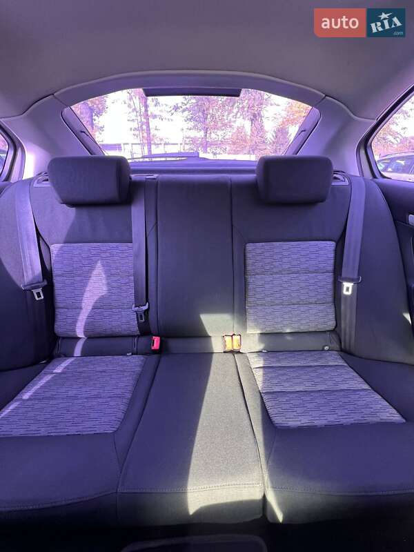 Лифтбек Skoda Octavia 2010 в Каменском