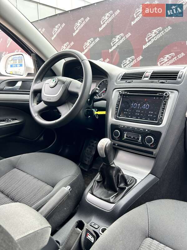 Универсал Skoda Octavia 2010 в Сумах фото 32 Универсал Skoda Octavia 2010 в Сумах