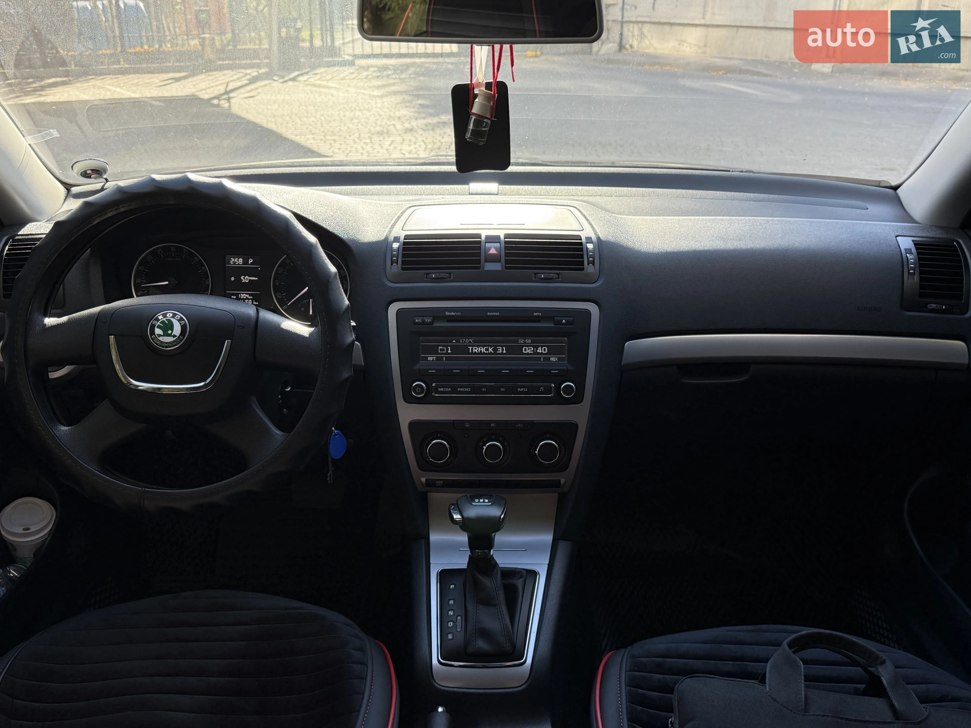 Skoda Octavia 2012 VIN TMBBE41Z6DB152678 фото оголошення 30 з 66