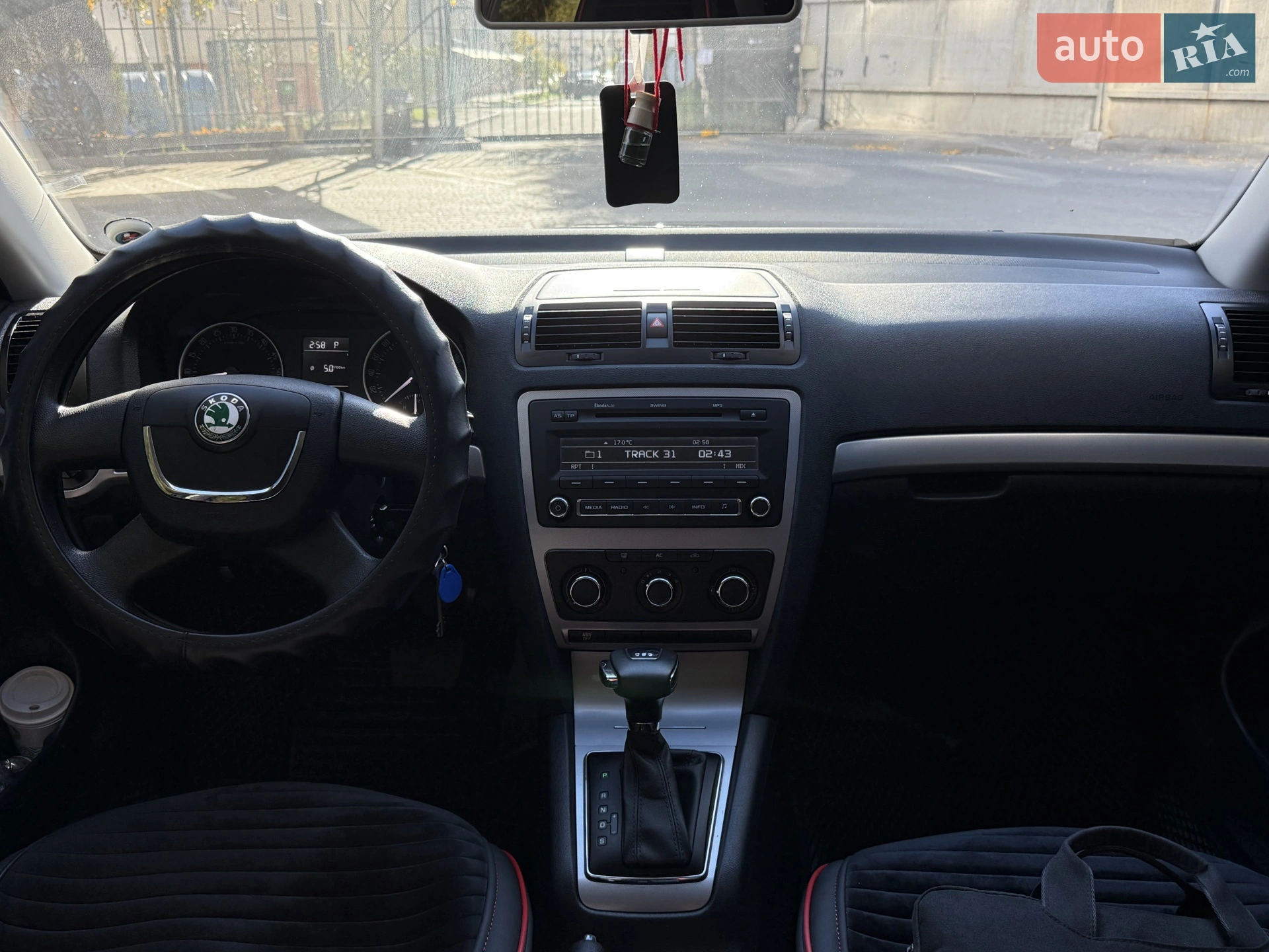 Skoda Octavia 2012 VIN TMBBE41Z6DB152678 фото оголошення 31 з 66