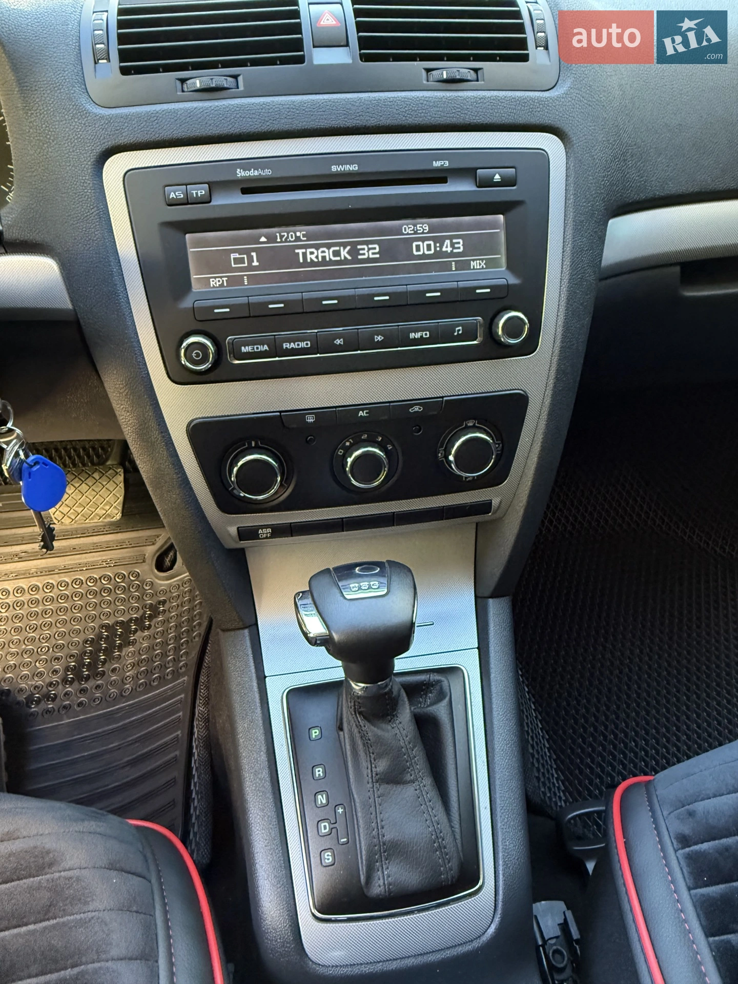 Skoda Octavia 2012 VIN TMBBE41Z6DB152678 фото оголошення 41 з 66