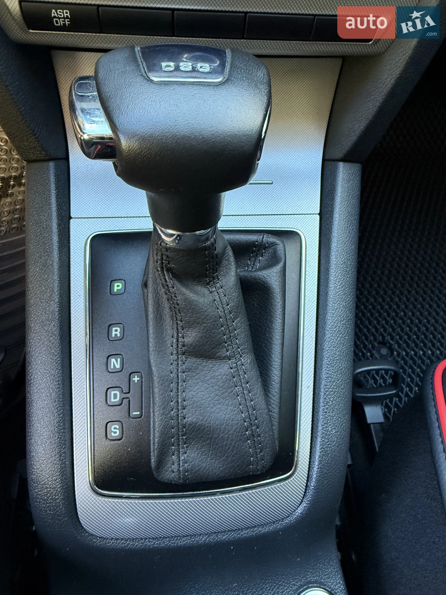 Skoda Octavia 2012 VIN TMBBE41Z6DB152678 фото оголошення 40 з 66