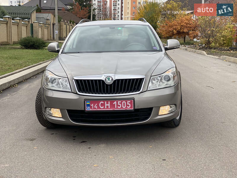 Универсал Skoda Octavia 2012 в Харькове фото Универсал Skoda Octavia 2012 в Харькове