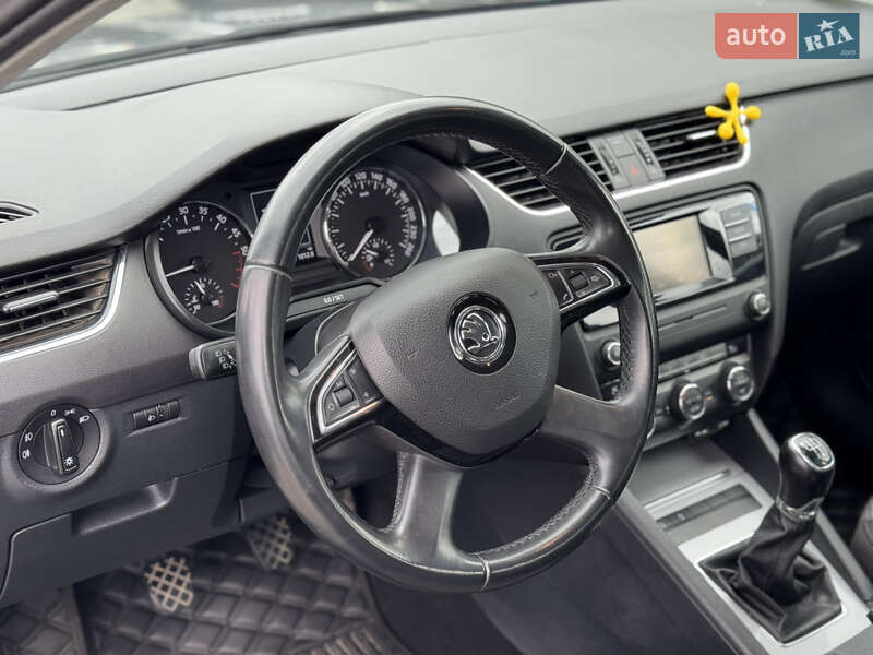 Универсал Skoda Octavia 2015 в Виннице фото 17 Универсал Skoda Octavia 2015 в Виннице