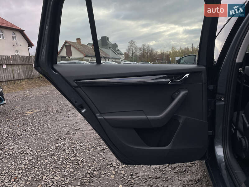 Универсал Skoda Octavia 2019 в Луцке фото 28 Универсал Skoda Octavia 2019 в Луцке