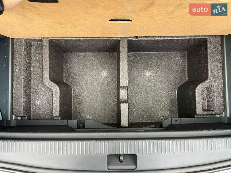 Универсал Skoda Octavia 2019 в Луцке фото 31 Универсал Skoda Octavia 2019 в Луцке