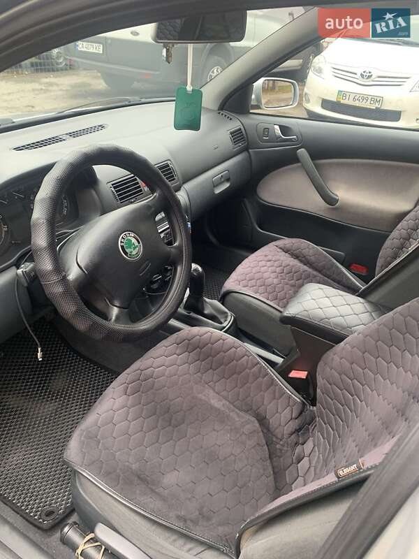 Лифтбек Skoda Octavia 2003 в Черкассах фото 3 Лифтбек Skoda Octavia 2003 в Черкассах