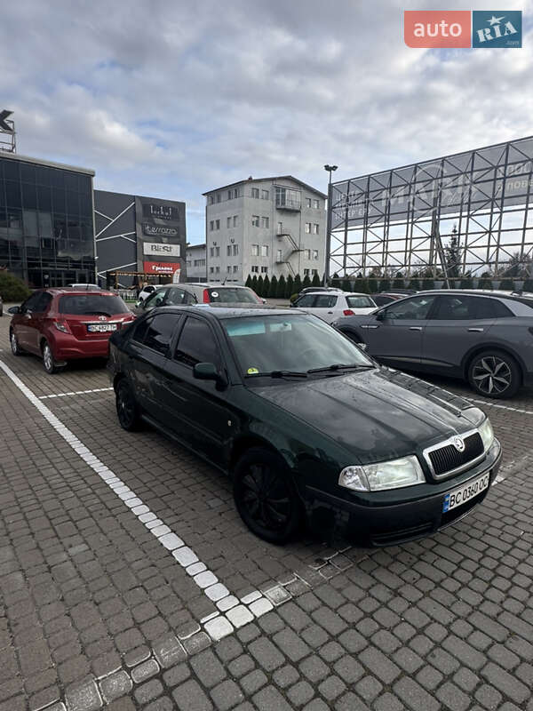 Лифтбек Skoda Octavia 2001 в Львове