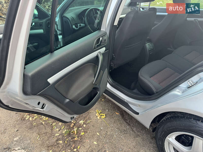 Универсал Skoda Octavia 2010 в Житомире