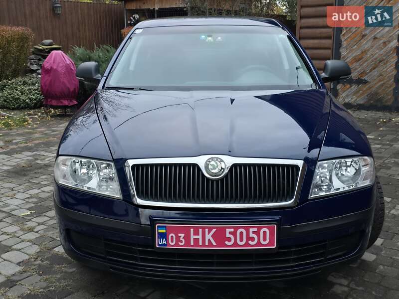 Лифтбек Skoda Octavia 2012 в Полтаве фото 5 Лифтбек Skoda Octavia 2012 в Полтаве