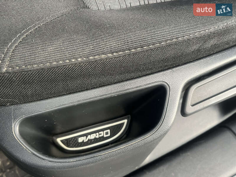 Лифтбек Skoda Octavia 2012 в Нежине