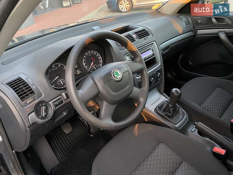 Универсал Skoda Octavia 2010 в Мукачево фото 39 Универсал Skoda Octavia 2010 в Мукачево