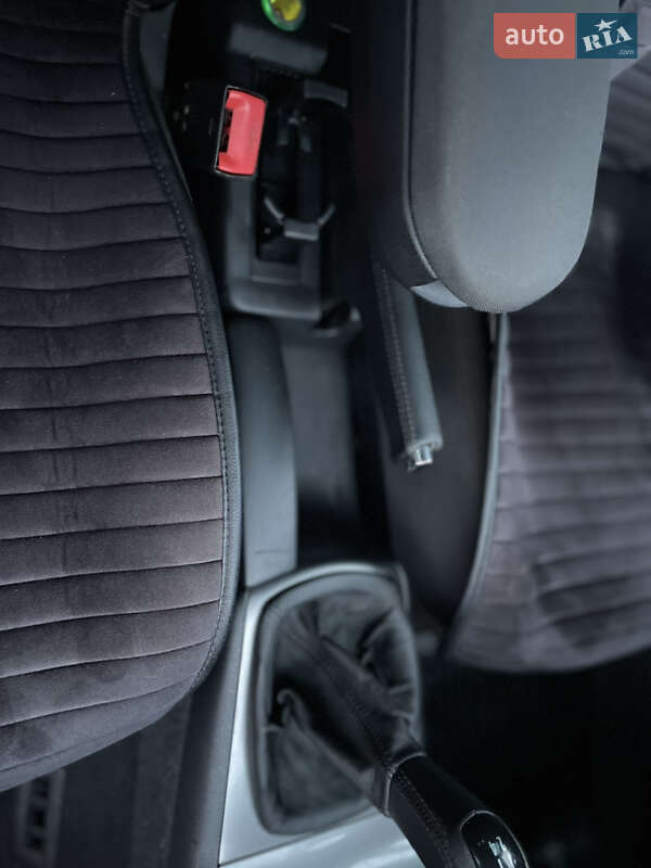 Универсал Skoda Octavia 2004 в Виннице