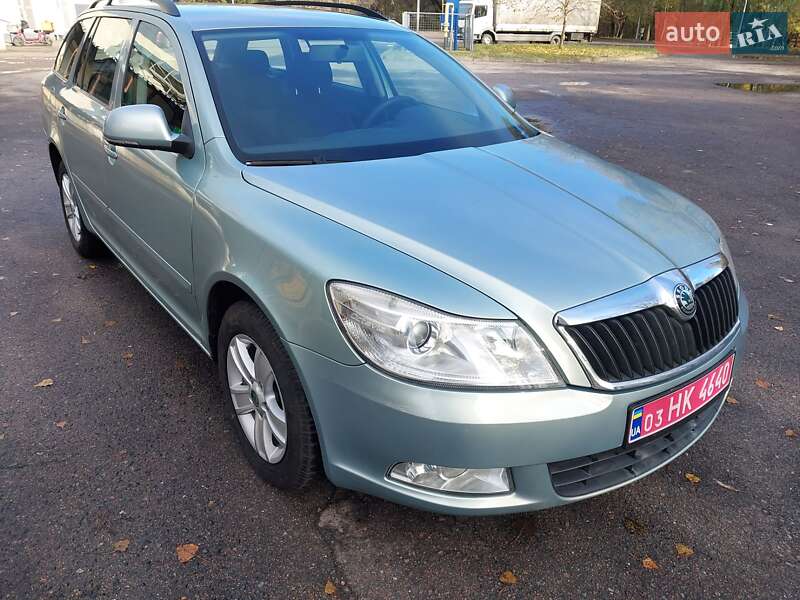 Универсал Skoda Octavia 2010 в Сумах фото 3 Универсал Skoda Octavia 2010 в Сумах