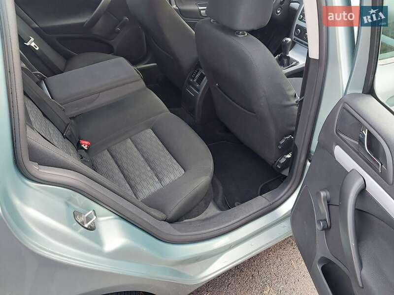 Универсал Skoda Octavia 2010 в Сумах фото 32 Универсал Skoda Octavia 2010 в Сумах