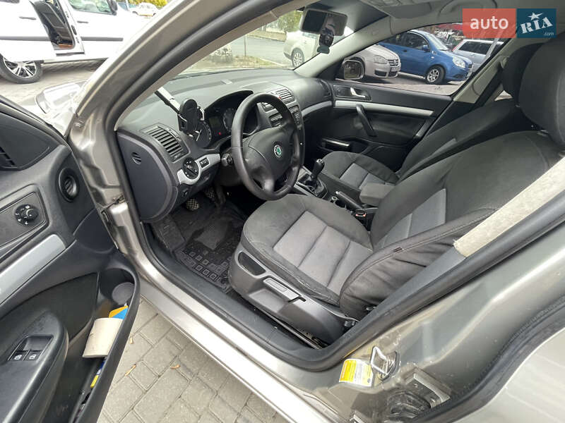 Универсал Skoda Octavia 2006 в Николаеве