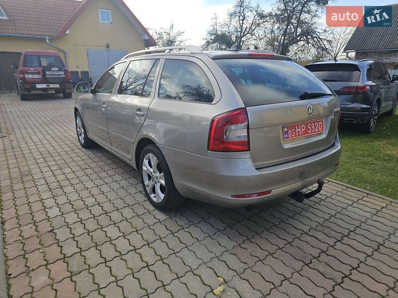 Универсал Skoda Octavia 2012 в Стрые