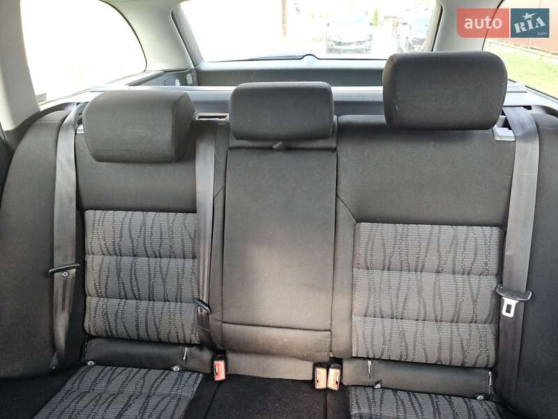 Универсал Skoda Octavia 2012 в Стрые