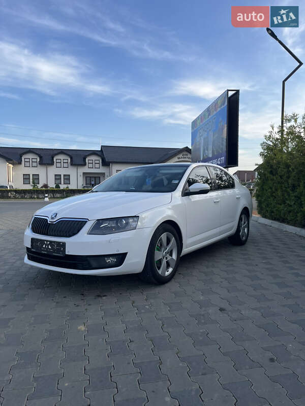 Лифтбек Skoda Octavia 2014 в Сельцо