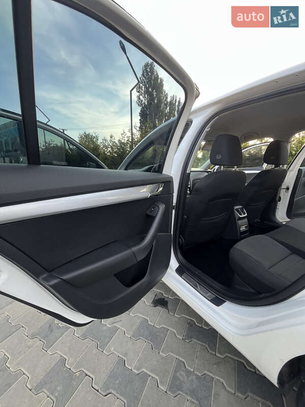 Лифтбек Skoda Octavia 2014 в Сельцо