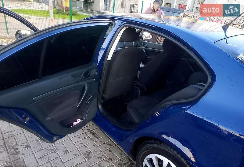 Лифтбек Skoda Octavia 2011 в Ивано-Франковске фото 6 Лифтбек Skoda Octavia 2011 в Ивано-Франковске