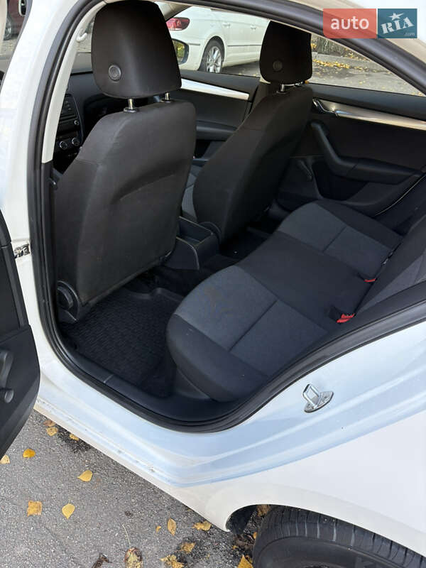 Лифтбек Skoda Octavia 2013 в Харькове фото 29 Лифтбек Skoda Octavia 2013 в Харькове