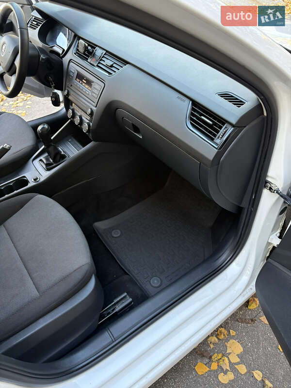 Лифтбек Skoda Octavia 2013 в Харькове фото 32 Лифтбек Skoda Octavia 2013 в Харькове