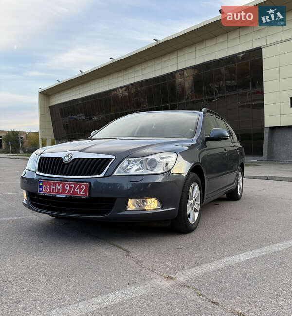 Универсал Skoda Octavia 2010 в Запорожье фото 5 Универсал Skoda Octavia 2010 в Запорожье