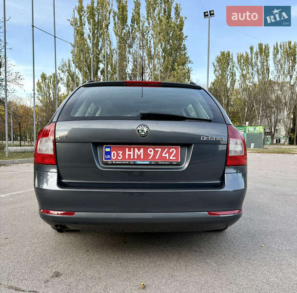Универсал Skoda Octavia 2010 в Запорожье фото 8 Универсал Skoda Octavia 2010 в Запорожье