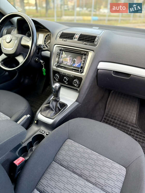 Универсал Skoda Octavia 2010 в Запорожье фото 20 Универсал Skoda Octavia 2010 в Запорожье