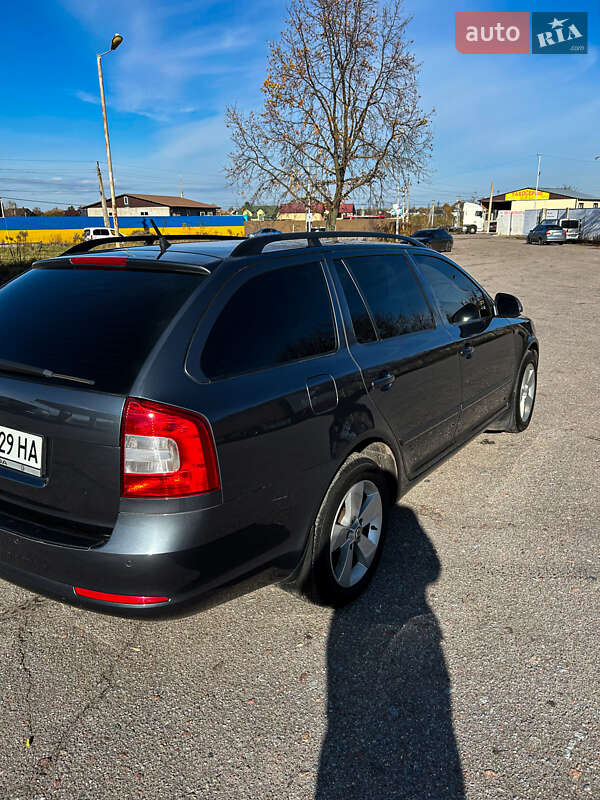 Универсал Skoda Octavia 2011 в Житомире фото 5 Универсал Skoda Octavia 2011 в Житомире