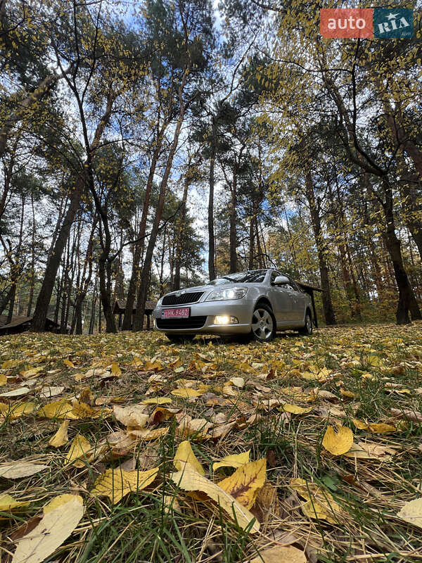 Универсал Skoda Octavia 2010 в Ровно фото 5 Универсал Skoda Octavia 2010 в Ровно