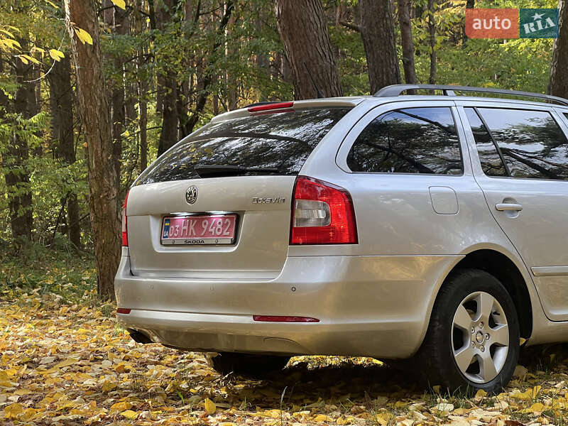 Универсал Skoda Octavia 2010 в Ровно фото 14 Универсал Skoda Octavia 2010 в Ровно