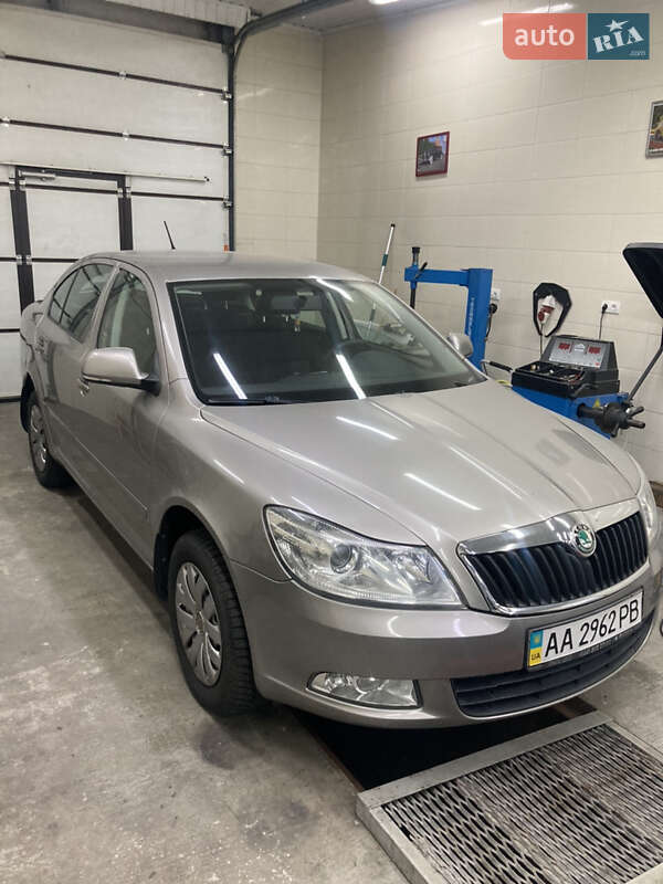 Лифтбек Skoda Octavia 2012 в Боярке фото 2 Лифтбек Skoda Octavia 2012 в Боярке