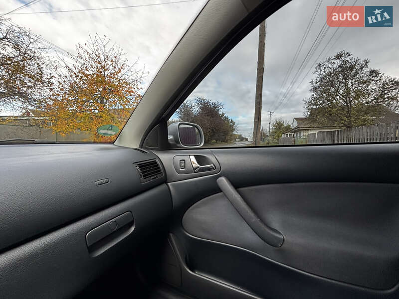 Лифтбек Skoda Octavia 2000 в Маньковке