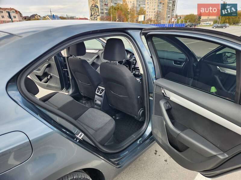 Лифтбек Skoda Octavia 2015 в Каменец-Подольском фото 12 Лифтбек Skoda Octavia 2015 в Каменец-Подольском