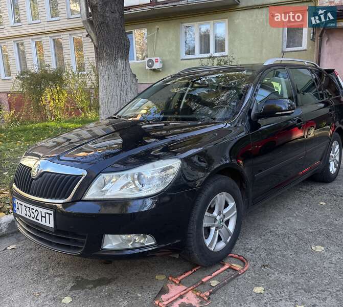 Универсал Skoda Octavia 2012 в Ивано-Франковске фото 6 Универсал Skoda Octavia 2012 в Ивано-Франковске
