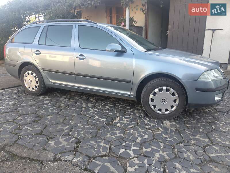 Універсал Skoda Octavia 2007 в Івано-Франківську