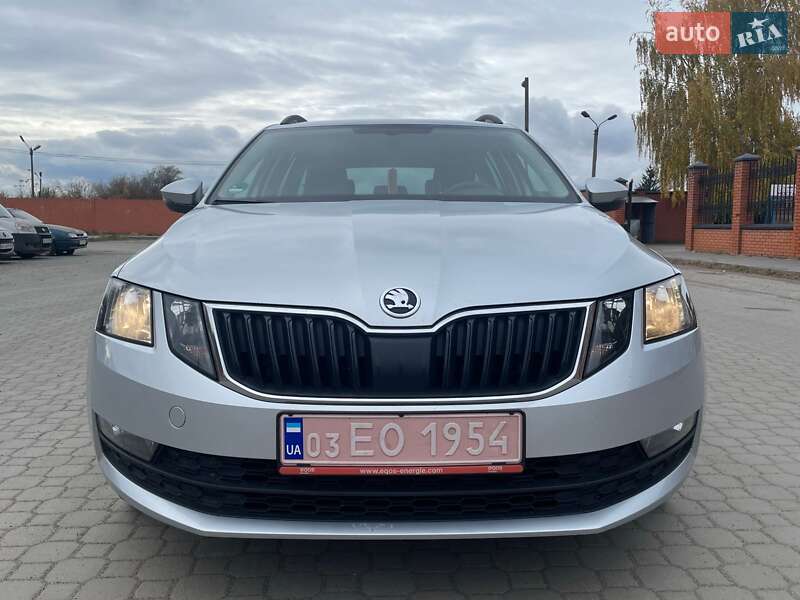 Универсал Skoda Octavia 2019 в Луцке фото 3 Универсал Skoda Octavia 2019 в Луцке