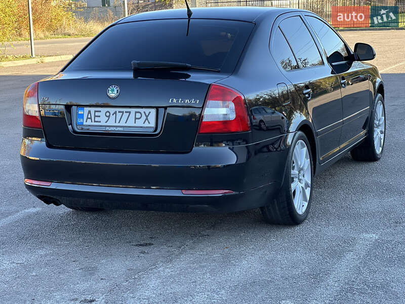 Лифтбек Skoda Octavia 2011 в Днепре