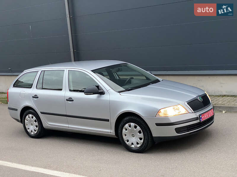 Універсал Skoda Octavia 2012 в Києві фото 16 Універсал Skoda Octavia 2012 в Києві