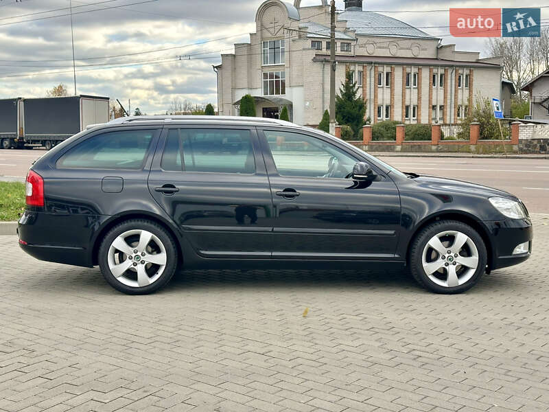 Универсал Skoda Octavia 2011 в Житомире фото 8 Универсал Skoda Octavia 2011 в Житомире